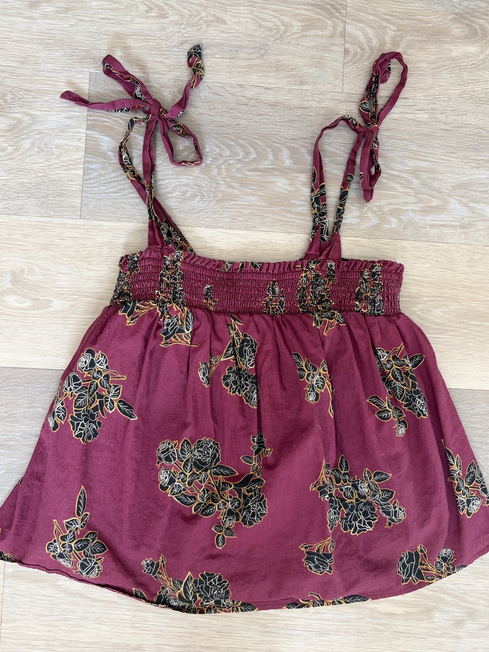 Angels Forever Young Burgundy Floral Tie Strap Top L